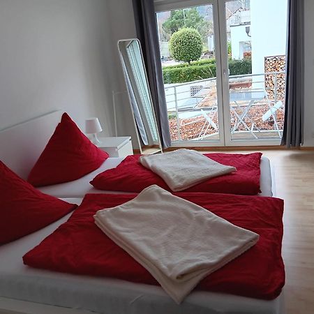Ferienwohnung Rosenbluete Нойштадт-ан-дер-Вайнштрасе Екстер'єр фото