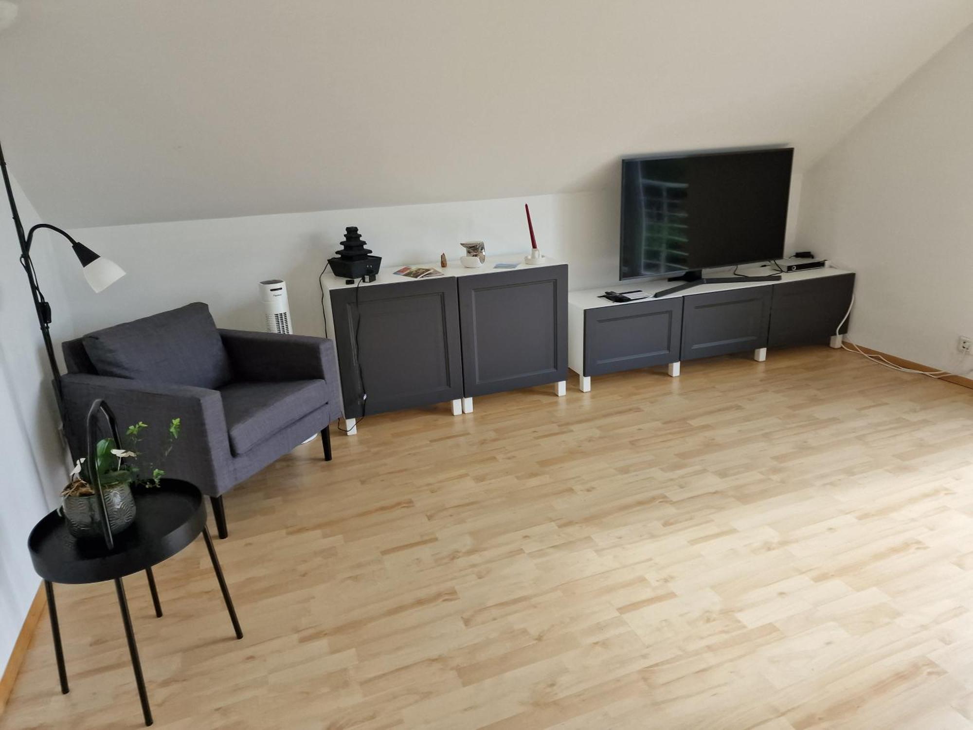 Ferienwohnung Rosenbluete Нойштадт-ан-дер-Вайнштрасе Екстер'єр фото